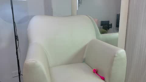 nahommybell online show from March 2026 03:30:02 AM