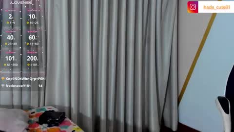 Snapshot of nahomy_larsen chatting on December 2024 10:51:01 PM Nahomy online show from December 2024 10:51:01 PM