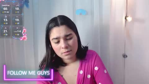 Snapshot of nahomy_larsen chatting on December 2024 02:00:02 PM Nahomy online show from December 2024 02:00:02 PM