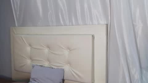 Snapshot of nahomy_larsen chatting on December 2024 05:08:01 PM Nahomy online show from December 2024 05:08:01 PM