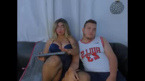 Nahomy online show from November 2025 07:08:02 AM