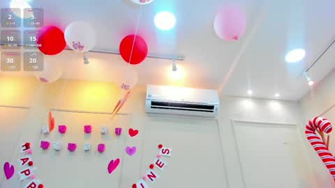 Snapshot of nahomygrey_ chatting on February 2025 11:31:01 PM Nahomy online show from February 2025 11:31:01 PM