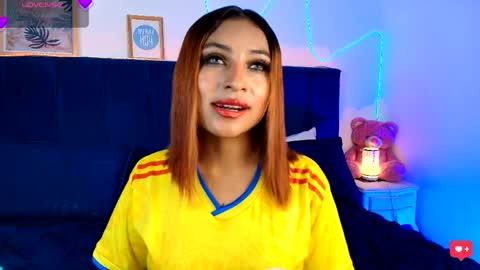 Snapshot of naia_cruz_ chatting on June 2026 06:08:02 PM Naia online show from June 2026 06:08:02 PM