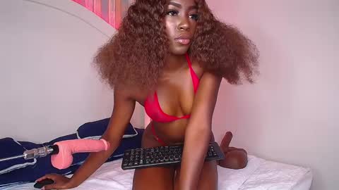 Naia online show from March 2025 03:56:01 PM