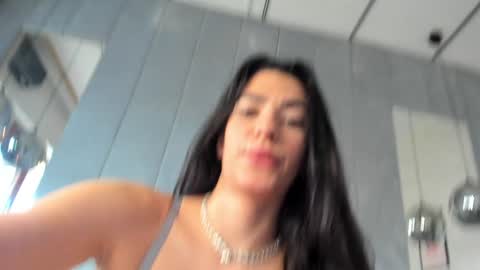 Snapshot of naila18 chatting on December 2024 10:02:02 AM Naila online show from December 2024 10:02:02 AM