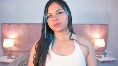 nairovy_1 online show from February 2026 10:31:02 AM