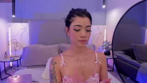 Snapshot of naishaford_1 chatting on September 2025 12:14:01 AM Naisha Ford online show from September 2025 12:14:01 AM