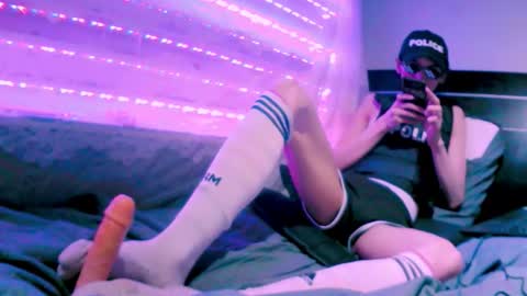 NAJI  online show from October 2025 03:27:01 AM