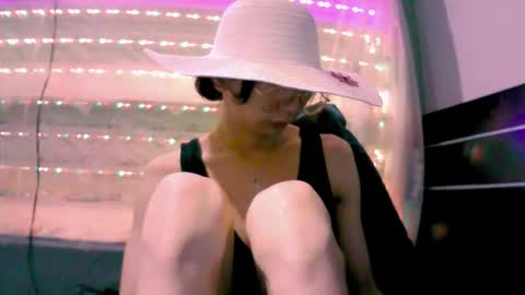 NAJI  online show from October 2025 02:25:02 PM