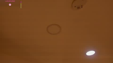 INSTAGRAM  m2221     online show from April 2026 10:10:01 AM