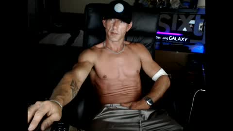 nakedoutsdeurwndw online show from April 2026 01:27:01 AM
