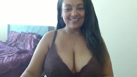 Nala Thickk online show from December 2024 06:39:01 PM