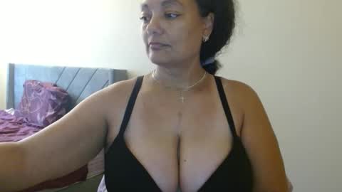 Nala Thickk online show from December 2024 07:10:01 PM