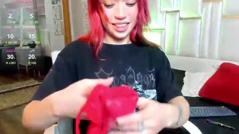 ----Namea------ online show from October 2025 12:17:01 PM