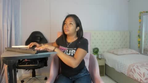 Snapshot of nami_sam chatting on December 2024 12:33:01 PM nami_sam online show from December 2024 12:33:01 PM