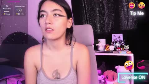 Snapshot of nami_white chatting on November 2025 01:33:02 PM nami_white online show from November 2025 01:33:02 PM