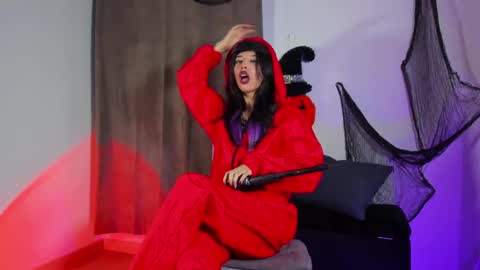 Snapshot of nanakodollx chatting on October 2025 11:03:02 PM Nana  Natalia online show from October 2025 11:03:02 PM