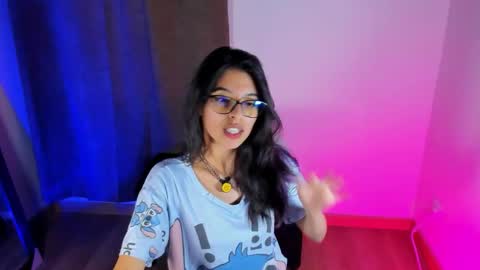 Nana  Natalia online show from November 2025 01:55:02 AM