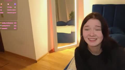 Maeve online show from February 2025 08:47:02 PM