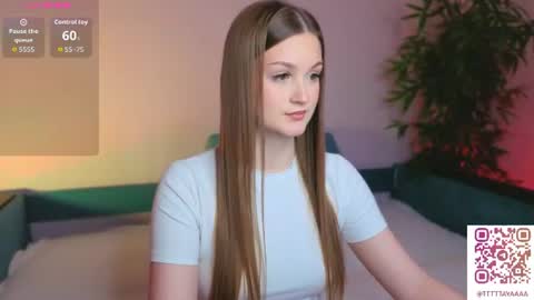 Snapshot of nanami_v02 chatting on June 2026 03:54:01 PM Maeve online show from June 2026 03:54:01 PM
