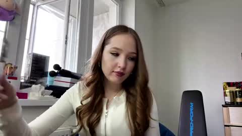 Mila online show from April 2026 12:29:02 PM