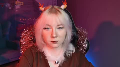 nancymartinez online show from December 2024 01:09:01 PM