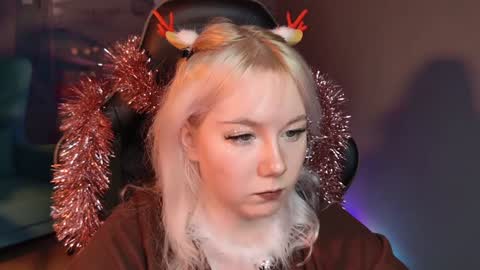 nancymartinez online show from December 2024 07:13:02 PM