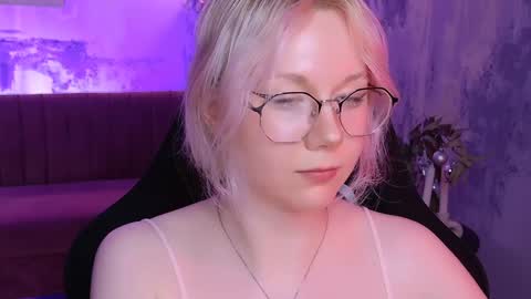 nancymartinez online show from December 2024 07:24:02 PM