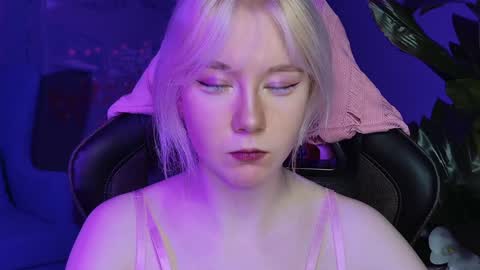 nancymartinez online show from January 2025 05:05:01 AM