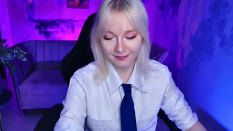 nancymartinez online show from February 2025 01:14:01 PM