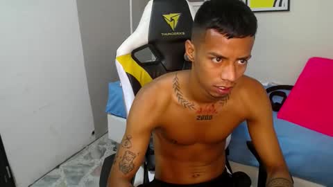 nando_col online show from November 2025 11:32:02 AM