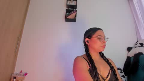 Nanny  online show from February 2026 08:04:02 PM