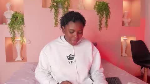 nanymoreno online show from January 2026 01:05:02 PM