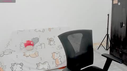  Naoko  online show from November 2025 10:10:02 PM