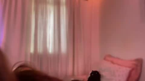 Snapshot of naomi_gyal chatting on June 2026 02:32:01 PM Naomi online show from June 2026 02:32:01 PM