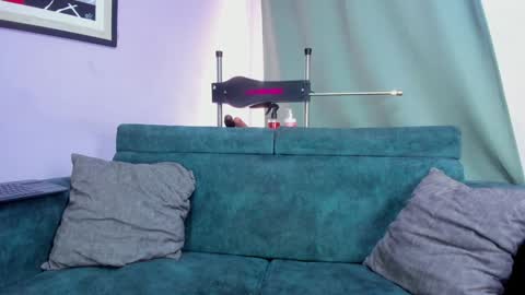 Snapshot of naomi_jones13 chatting on January 2025 08:11:02 PM Nahomi Jones online show from January 2025 08:11:02 PM