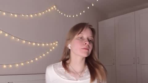 Naomi online show from March 2026 09:33:02 PM