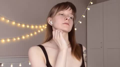 Naomi online show from April 2026 03:09:01 PM