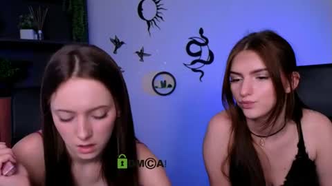 Snapshot of naomi_perl chatting on July 2026 09:15:02 AM Naomi online show from July 2026 09:15:02 AM