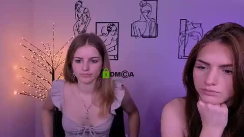 Snapshot of naomi_perl chatting on July 2026 09:22:01 AM Naomi online show from July 2026 09:22:01 AM
