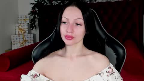 Naomi online show from December 2025 05:13:01 AM