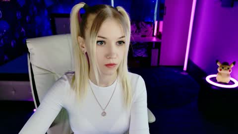 naomihita online show from March 2026 10:48:02 AM