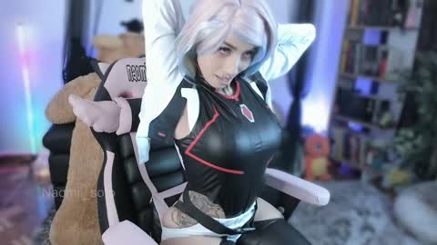 Naomi online show from February 2026 09:00:01 PM