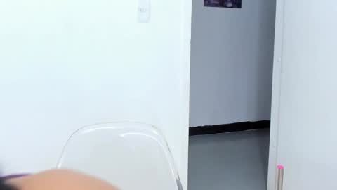 Snapshot of naomiiii__ chatting on January 2025 04:13:01 AM naomiiii online show from January 2025 04:13:01 AM