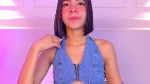 Naomi Klarc online show from April 2026 12:42:01 PM