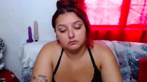 naomiquiin online show from December 2024 01:11:02 PM