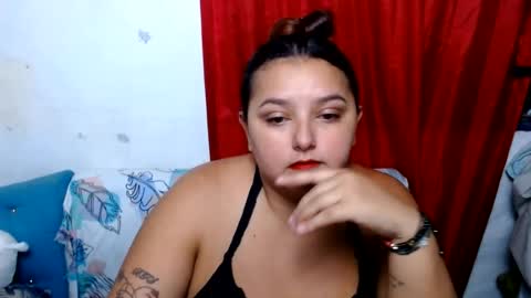 Snapshot of naomiquiin chatting on August 2026 04:00:01 AM naomiquiin online show from August 2026 04:00:01 AM