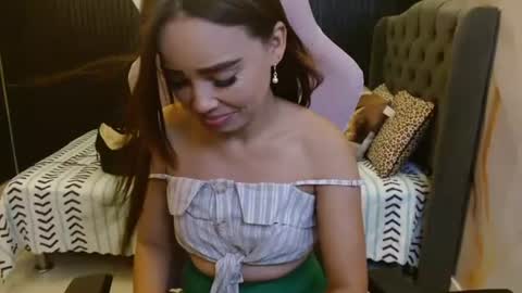 Naomis online show from June 2026 02:40:02 PM