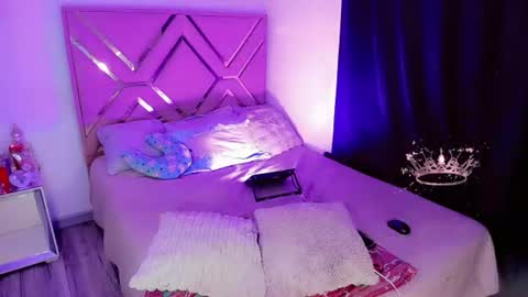 Snapshot of naomisaenz01 chatting on July 2026 11:17:02 AM naomisaenz01 online show from July 2026 11:17:02 AM