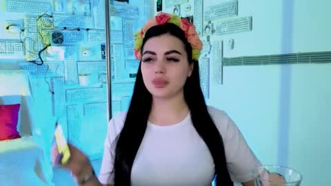 naomiwilsons online show from October 2025 08:48:02 AM